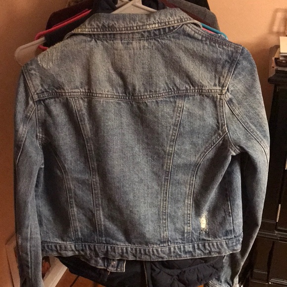 ** SOLD**Forever21 contemporary Denim jacket - Picture 2 of 2